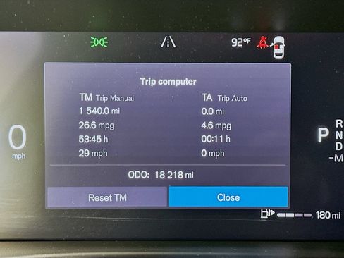 Used 2024 Volvo XC40 B5 Plus w/ Climate Package AWD/4WD image 22