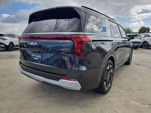 New 2026 Kia Carnival EX FWD image 8