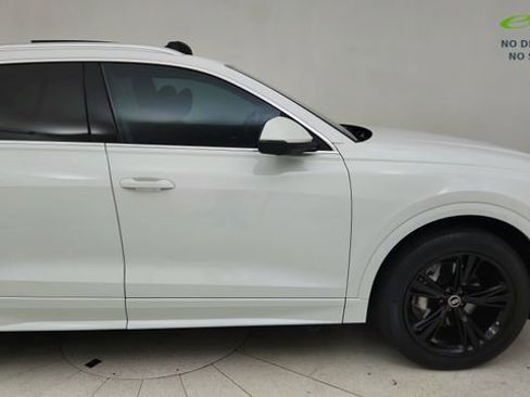Used 2023 Audi Q8 Premium w/ Convenience Package AWD/4WD image 8