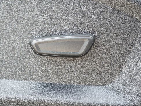 Used 2024 Ford Edge SEL w/ Convenience Package image 59