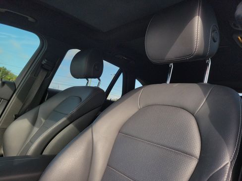 Certified 2020 Mercedes-Benz GLC 300 image 23