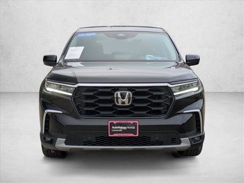 Certified 2025 Honda Pilot EX-L image 2