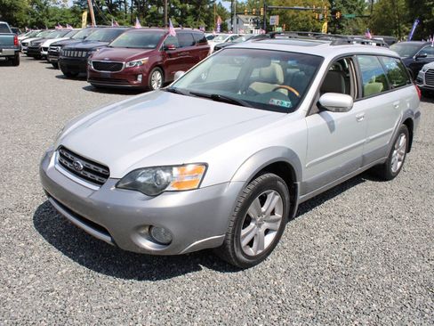Used 2005 Subaru Outback 3.0R L.L. Bean AWD/4WD image 2