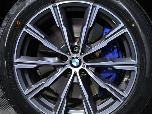 Used 2019 BMW X5 xDrive50i AWD/4WD image 33