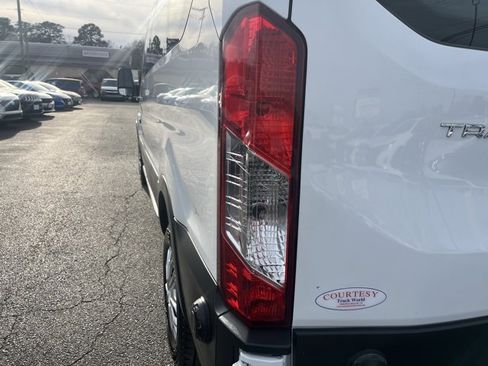Used 2019 Ford Transit 350 XLT image 9