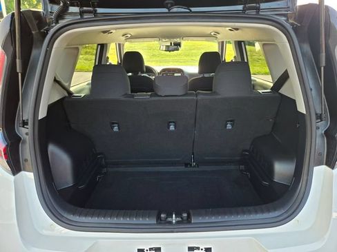Used 2023 Kia Soul FWD image 17