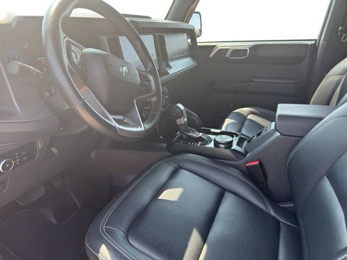 Used 2025 Ford Bronco Badlands AWD/4WD image 10