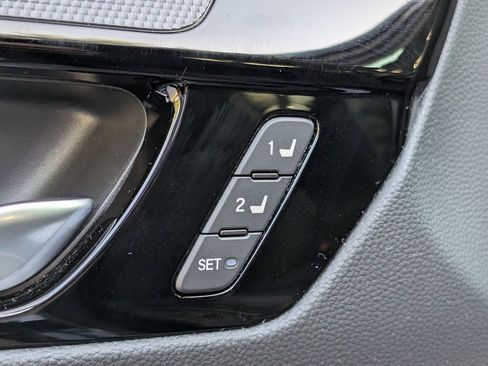 Used 2024 Honda CR-V EX-L image 27