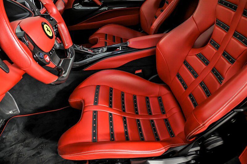 Used 2023 Ferrari 812 GTS RWD image 25