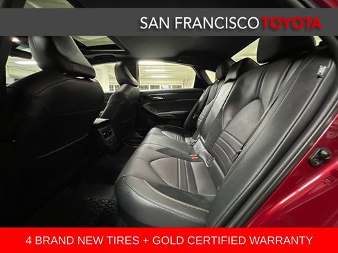 Certified 2021 Toyota Avalon XSE image 15