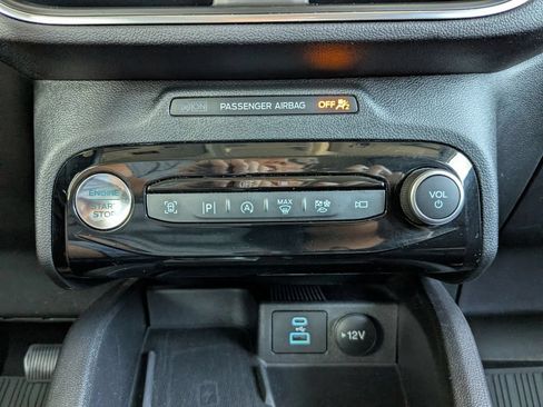 Used 2023 Ford Escape Platinum w/ Class II Trailer Tow Package AWD/4WD image 13