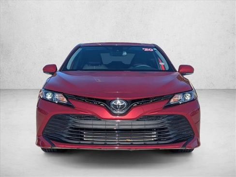 Certified 2020 Toyota Camry LE w/ Convenience Package image 2