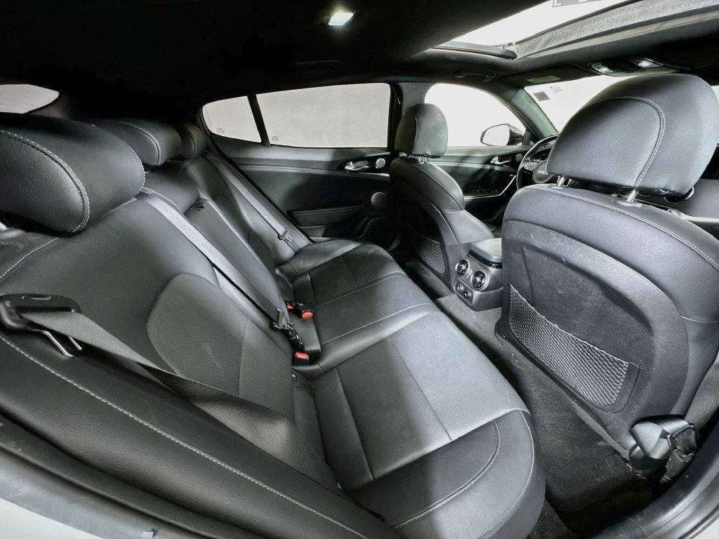 Used 2022 Kia Stinger GT-Line w/ Sun & Sound Package AWD/4WD image 29