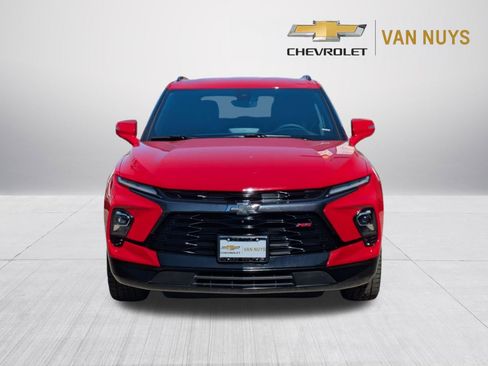 Used 2024 Chevrolet Blazer RS w/ Driver Confidence II Package FWD image 2