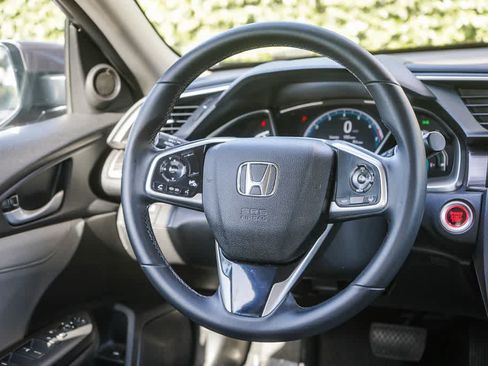 Used 2021 Honda Civic EX image 12