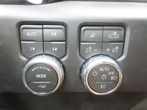 New 2026 GMC Sierra 1500 AT4X AWD/4WD image 19