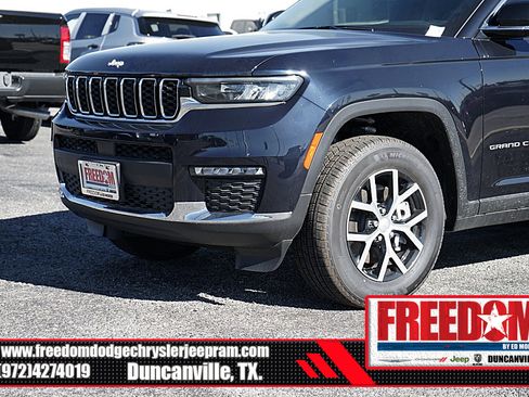New 2024 Jeep Grand Cherokee L Limited image 39