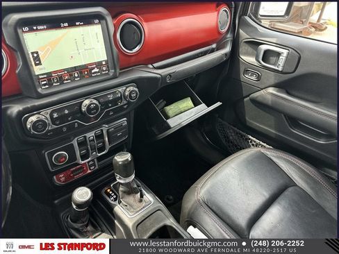 Used 2020 Jeep Gladiator Rubicon AWD/4WD image 36