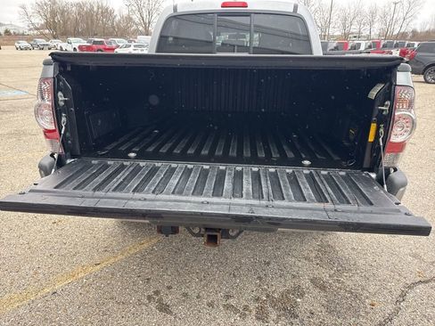 Used 2014 Toyota Tacoma 4x4 Double Cab w/ TRD Sport Package image 21