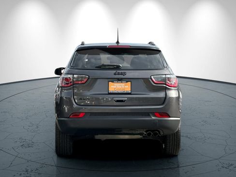 Used 2020 Jeep Compass Latitude AWD/4WD image 5