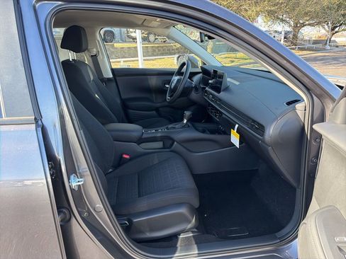 New 2026 Honda HR-V LX image 34
