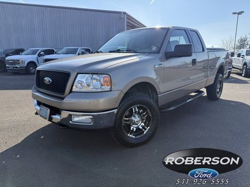 Used 2004 Ford F150 XLT image 1