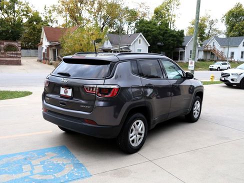 Used 2018 Jeep Compass Sport image 7