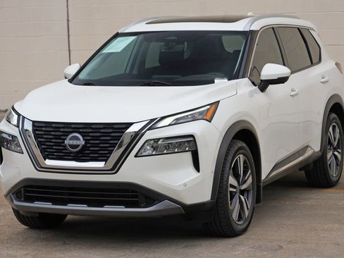 Used 2023 Nissan Rogue SL w/ SL Premium Package FWD image 46