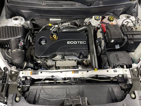 Used 2019 GMC Terrain SLE w/ Black Edition image 9