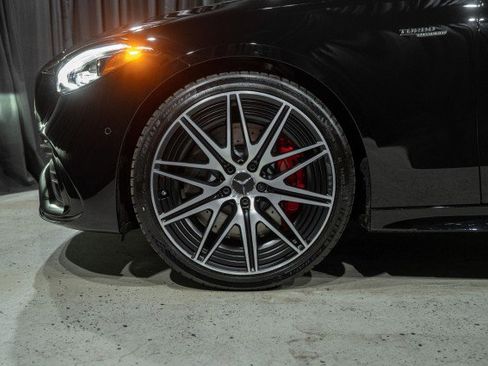 New 2026 Mercedes-Benz C 43 AMG 4MATIC Sedan image 7