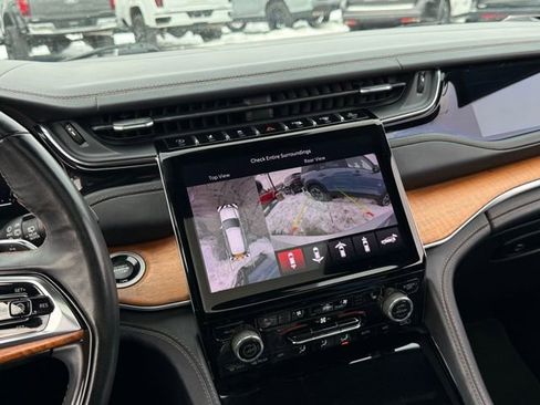 Used 2022 Jeep Grand Cherokee L Summit image 4