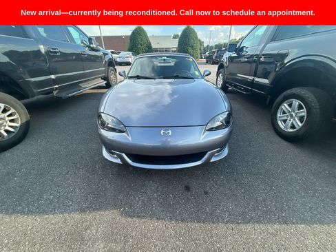 Used 2004 MAZDA MX-5 Miata MAZDASPEED RWD image 1