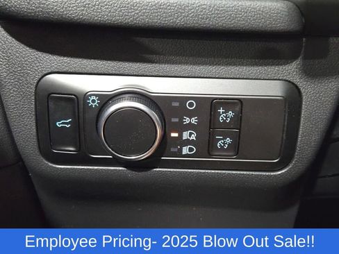 New 2025 Ford Escape Active w/ Cold Weather Package FWD image 25