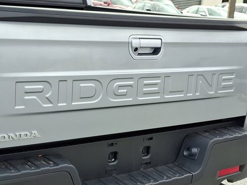 New 2026 Honda Ridgeline RTL image 15