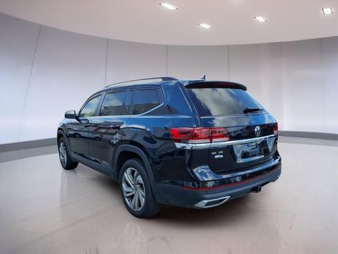 Used 2022 Volkswagen Atlas SE image 3