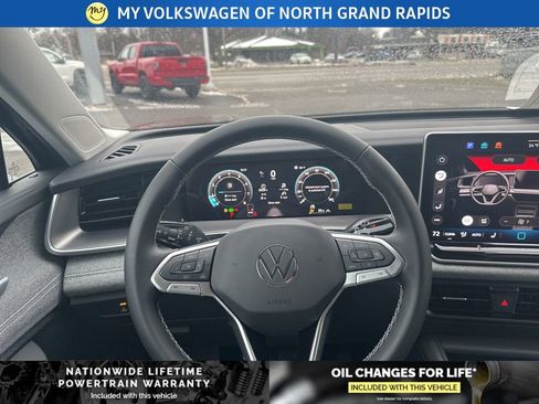 New 2026 Volkswagen Tiguan S image 16