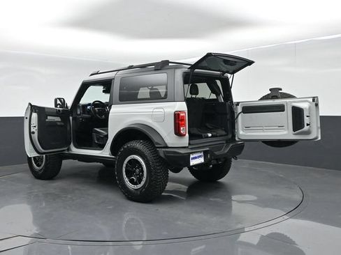 Certified 2021 Ford Bronco Black Diamond w/ Sasquatch Package AWD/4WD image 65