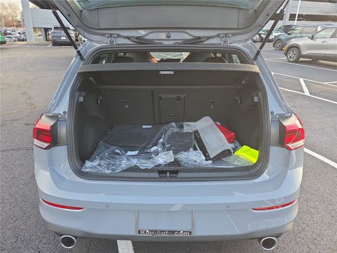 New 2026 Volkswagen GTI SE image 5