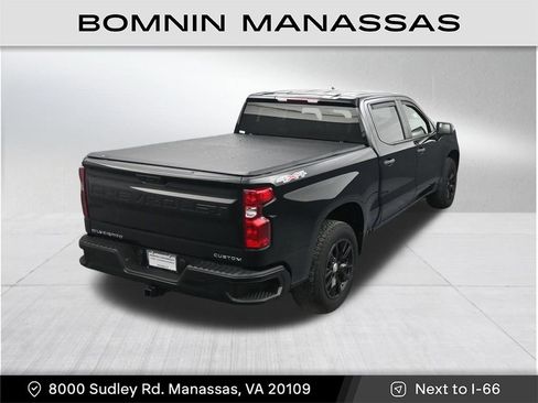 Used 2022 Chevrolet Silverado 1500 Custom image 25