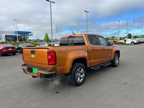 Used 2017 Chevrolet Colorado Z71 AWD/4WD image 9