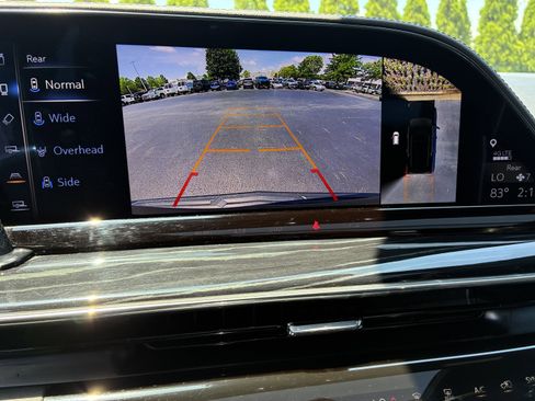 Used 2023 Cadillac Escalade Sport AWD/4WD image 37