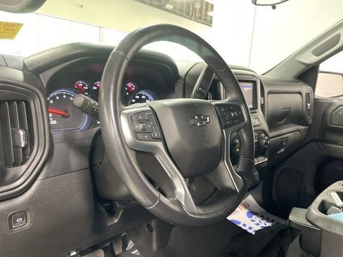 Used 2022 Chevrolet Silverado 1500 Custom Trail Boss w/ LPO, Dark Essentials Package AWD/4WD image 14
