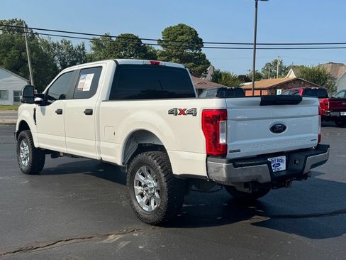Used 2017 Ford F250 XL w/ Power Equipment Group AWD/4WD image 26