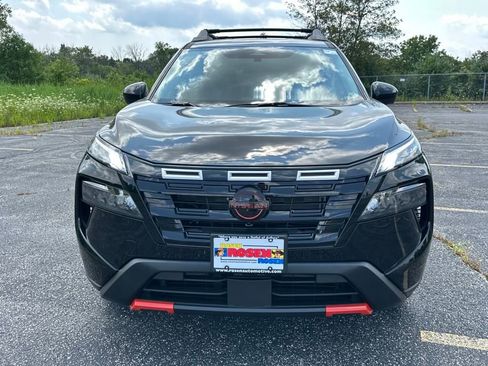 New 2026 Nissan Rogue SV image 8