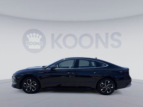 Used 2025 Hyundai Sonata SEL AWD/4WD image 2