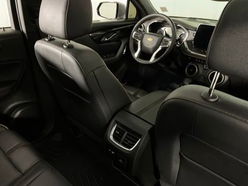 Used 2023 Chevrolet Blazer Premier FWD image 35