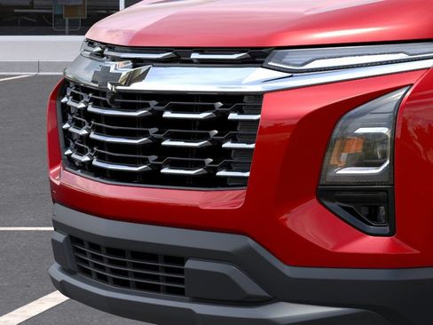 New 2026 Chevrolet Equinox LT w/ Convenience Package II AWD/4WD image 15