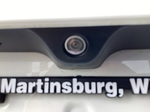 Used 2019 Jeep Compass Latitude w/ Cold Weather Group image 9