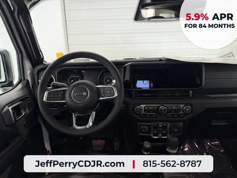 New 2026 Jeep Wrangler Unlimited Sahara AWD/4WD image 26