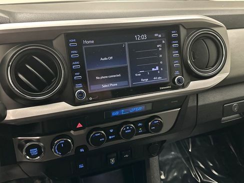 Certified 2023 Toyota Tacoma SR5 AWD/4WD image 12
